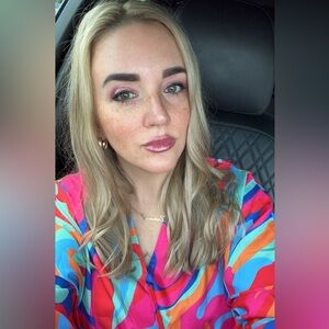 Meet your Posher, Dani